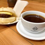 Passage Coffee Roastery - ハンドドリップ（620円税込）、あんバターサンド（390円税込）