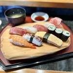 しほう田 - にぎり鮨ランチ … ¥1,300円（税込）