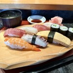 しほう田 - にぎり鮨ランチ … ¥1,300円（税込）