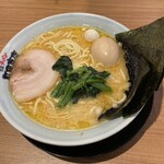 町田商店 新習志野店 - 味玉ラーメン醤油大