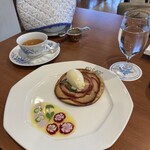 サロン・ド・テ ロザージュ - 