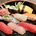 しほう田 - にぎり鮨ランチ … ¥1,300円（税込）