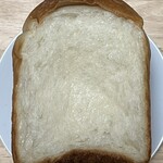 空と麦と - パン・ド・ミー　の断面