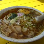 ラーメンゆうじ - ラーメン