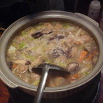 上海潮 - 独特な味わいの鍋