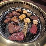 焼肉 つる松 - 