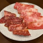 炭火焼肉じゃいあん - 