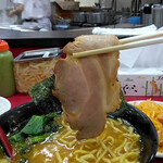 ラーメン 杉田家 - チャーシュー