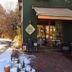 ナチュラル　カフェイーナ - 12月に来てみました。雪が残ってますね