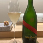 鮨 神楽 - G.H.MUMMで乾杯