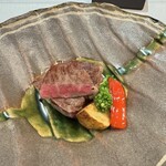 横浜なだ万 - 黒毛和牛ステーキ（富士山）