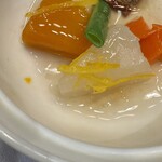 横浜なだ万 - 煮物（楓）