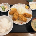 Sugamo Tokiwa Shokudou - カキフライ定食　自家製タルタル別売
