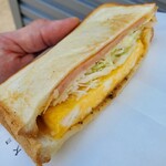 耳までおいしいホットサンド専門店 イエローサンド - 