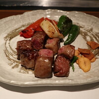 青山牛彩 - 