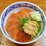 Three types of salmon bowl