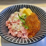 Negitoro salmon roe bowl