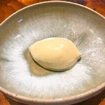 馳走西健一 - ピスタチオのアイス