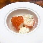 馳走西健一 - 焼津の苺：桃香、ヨーグルトのシャーベット