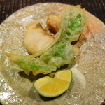 神楽坂 石かわ - アマダイと野菜の天ぷら