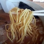 旭川ラーメン - 麺アップ