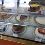 イタリアントマト ケーキショップ - 料理写真:立派なケーキ