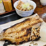 百花亭 - あこう鯛の粕漬け 肉豆腐付き