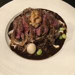 Bistro Hisagi - 黒カレー、ステーキ、牡蠣のソテー、うずらの玉子