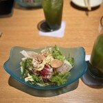 Shingi Tai Urufu - 虎ふぐの炙りサラダ
