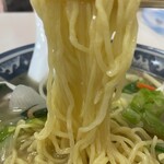 東興軒 - タンメン、麺リフト