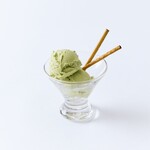 Roasted pistachio ice cream +100yen