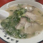 Nagahama Yatai Isshintei - ラーメン540円