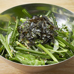 Korean-style green onion choregi salad