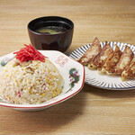 Fried rice and fried Gyoza / Dumpling set meal