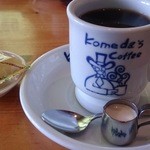 コメダ珈琲店 - お馴染みのホットコーヒーと豆菓子