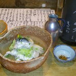 燗の美穂 - 河豚と白菜のスープ煮。合わせてくれたのは、篠峰。