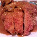 シェフ - チキンカツカレーにルーを投入