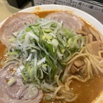 超ごってり麺 ごっつ - 白の丼マッチング〜