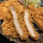 勝烈亭 新市街本店 - 断面