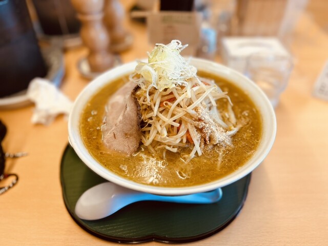 麺組みなみ　※月曜、火曜日休み>