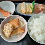 오사카후 미나토 케사츠쇼 식당