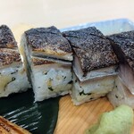 町鮨とろたく - さばの棒寿司(ハーフ)