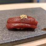 鮨 極 - 赤身漬け