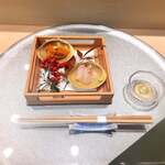 鮨 極 - たいの昆布〆とトロタク