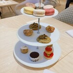 CAFE DIOR by LADUREE - 