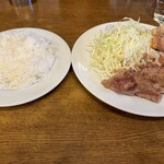 ビクトリヤ - ヒレしょうが焼きランチ