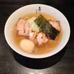 Shina Soba Komuro - チャーシュー麺  塩  1,100円、味付玉子  120円