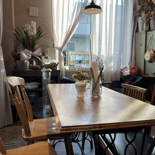 7 Rooms Hotel & Cafe_2