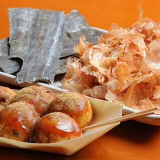 The flavor and sweetness are exquisite! Enjoy our signature menu, ``Takoyaki''