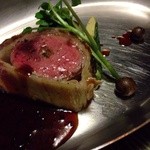 ル クロ - Xmasメイン オーストラリア産仔羊のパイ包みマリアカラス風ソースペリグー